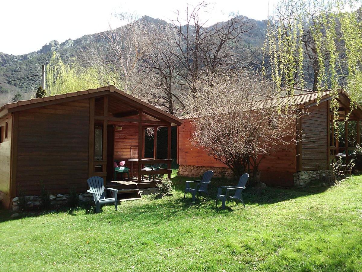 Les chalets Quazemi à Casteil Exterior foto